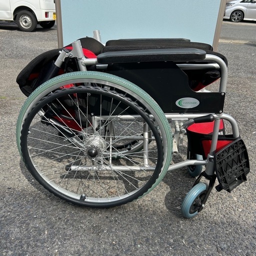 車椅子 軽量 折りたたみ車いす ノーパンクタイヤ仕様 CUKY-870 赤 痛くならない〜す 自走用車椅子 アルミ製車イス
