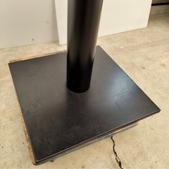 直接引き取り5%OFF カフェテーブル 六角 幅905×奥行き800×高さ730mm ダイニングテーブル キッキンテーブル 鉄足 アイアン 業務用 ガレージ 厨房用品 中古の画像