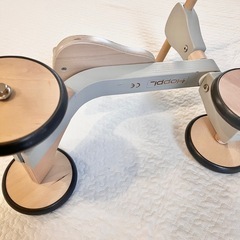 子供用四輪車 三輪車 おもちゃ 乗用玩具の画像