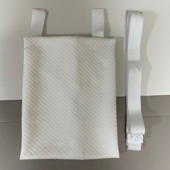 ★超美品！定価5千円！破格お譲り！★　すきまパッド マットレスバンド  30cm(洗濯カバー付き) ベッド 連結の画像