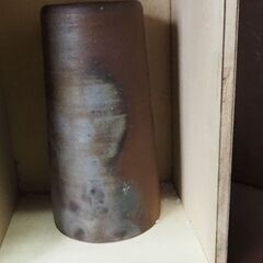 備前焼、陶芸家作家物、落款、釜印あり、お宝、１３，５ｘ１３，５ｘ２６