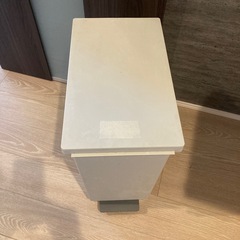 ゴミ箱
