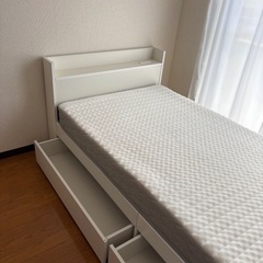 シングルベッド 
