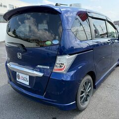 ホンダフリードHV　ハイブリッド6人乗り　車検2年取り直し 　ナビ　ETC　バックカメラ　夏タイヤホイールセット付の画像