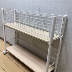【美品】 ニトリ マルチ ラック リモプ 2 D73 棚 キャスター付 本棚 隙間 収納 CD DVD 押入れ収納 収納棚 リビング  250406-1の画像