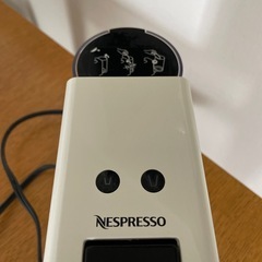 NESPRESSOコーヒーメーカーの画像