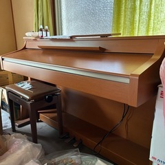 電子ピアノ