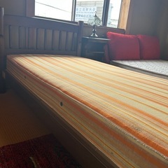 シングルベッドの画像