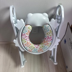 子ども用トイレ補助便座 階段付きの画像