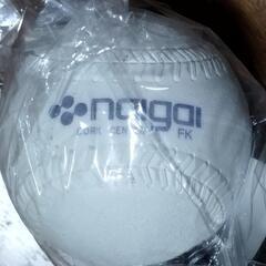 新品未使用 ソフトボール 3号 検定球 内外 NAIGAI SOFT BOOLの画像