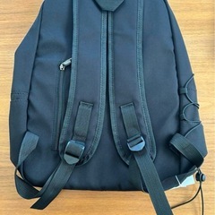 新品未使用　大容量リュックサック　ブラックの画像