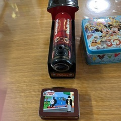缶の画像