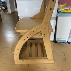 KOIZUMI(コイズミ学習机) 学習椅子 4ステップチェアの画像