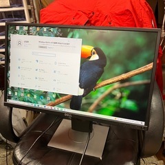 dell デル モニター　23.8インチ　高さ調整可能　品番P2417H 2017年モデルの画像