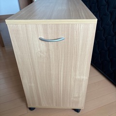 クローゼット用本棚の画像