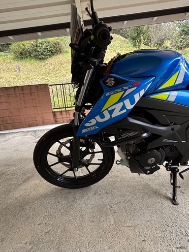 スズキGSX -S125 事故バイク　フロント大破　エンジン実動