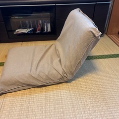 【無印】座椅子の画像
