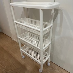 キャスター付きワゴンの画像