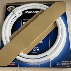 Panasonicツインパルックプレミア100型クール色の画像