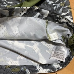 adidas 迷彩柄 ナイロン　ジャケットスポーツ　ジョギング　スポーツ観戦の画像