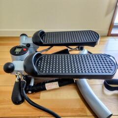 足踏みエクササイズ　デジタルカウンター付　健康ステッパー　アイク株式会社

の画像