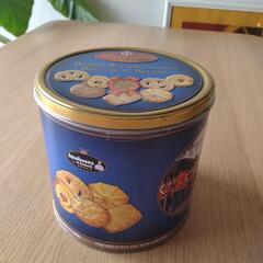 新品未開封のクッキー　デンマーク産の画像