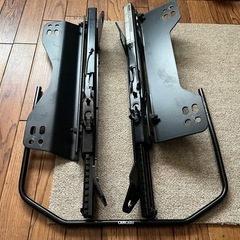 レカロシートレール　NB8C  R側