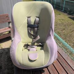 タカタ　　チャイルドシート