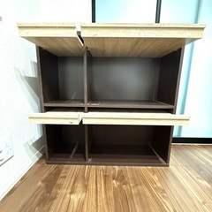 隠せる本棚収納の画像