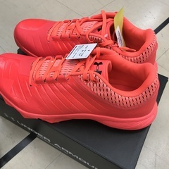 ☆ドリーム２号館☆ ジモティー割引 UNDER ARMOUR/ローカットスニーカー/28.0/RED/3020204-600の画像