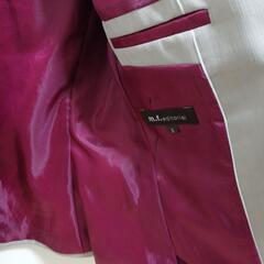 ベージュ　総裏　ジャケット　スカートの画像