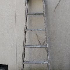 折り畳みはしご6段(延ばし時11段)