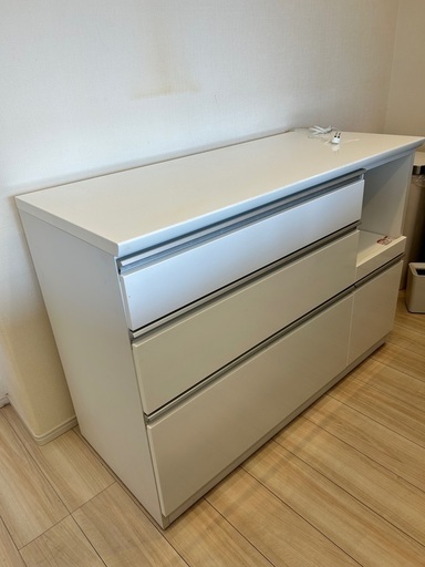 (交渉中)ニトリ　キッチンカウンター(保証書付き)