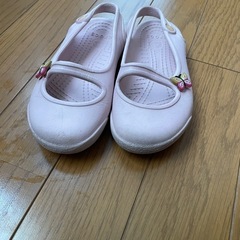 クロックス　　子供用　サンダル