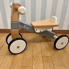 【最終値下げ】木製四輪バイク　（ボーネルンド）の画像