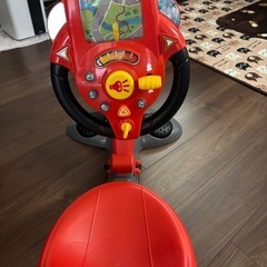 車のおもちゃ