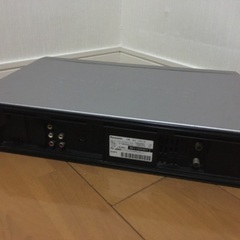 S-VHSビデオデッキ　パナソニック　NV-HS10　ジャンクの画像