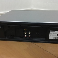 S-VHSビデオデッキ　パナソニック　NV-HS10　ジャンクの画像