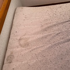 白マットレス セミダブルの画像