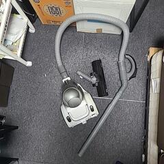 アイリスオオヤマ サイクロン式掃除機