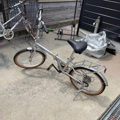 折りたたみ自転車　20インチの画像