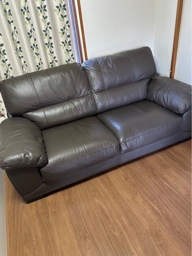 2人掛けソファ　ニトリ