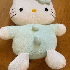 キティちゃん　ぬいぐるみ