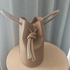 BEAMS ハンドバッグの画像