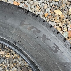 スタッドレスタイヤ　VRX3の画像