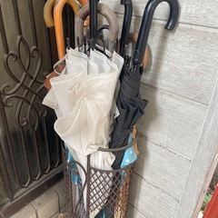 傘10本＆傘入れ 壊れてる物もあり