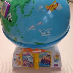 fisher price 地球儀の画像