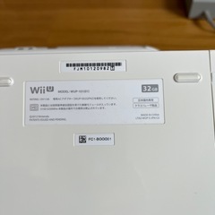 Nintendo Wii U 本体 + マリオカートの画像