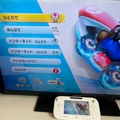 Nintendo Wii U 本体 + マリオカートの画像