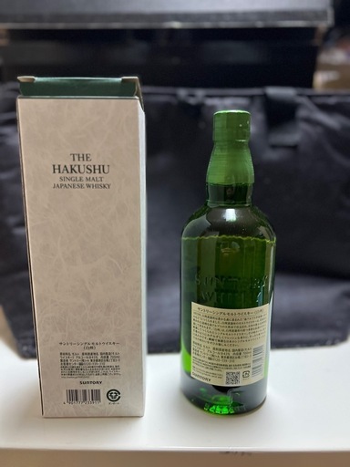 ②白州700ml 箱付き